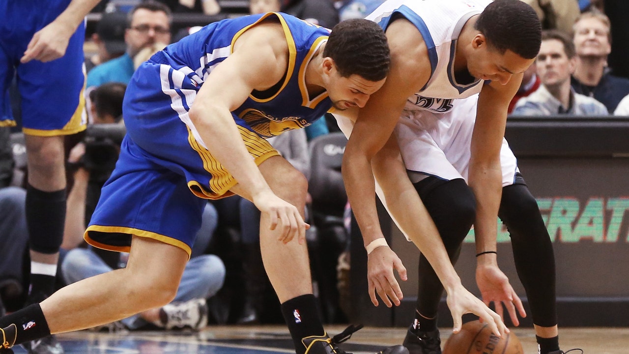 Warriors wrestle away 94-91 victory over Wolves